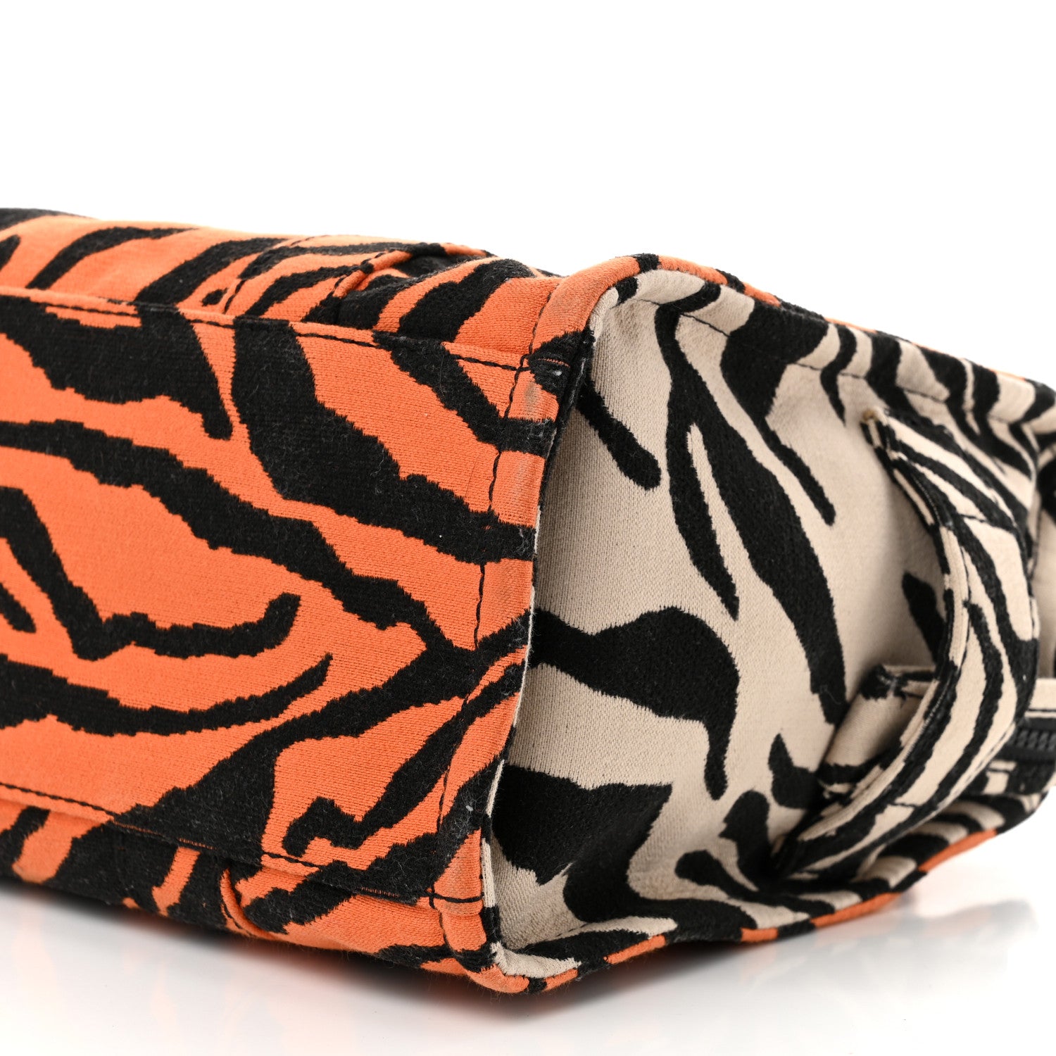 Marc Jacobs Cotton Canvas Zebra Tiger Print Medium The Traveler Tote Bag 9 of 9