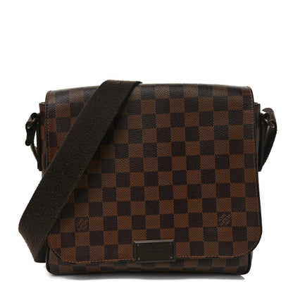 Louis Vuitton Damier Ebene District PM 1 of 10