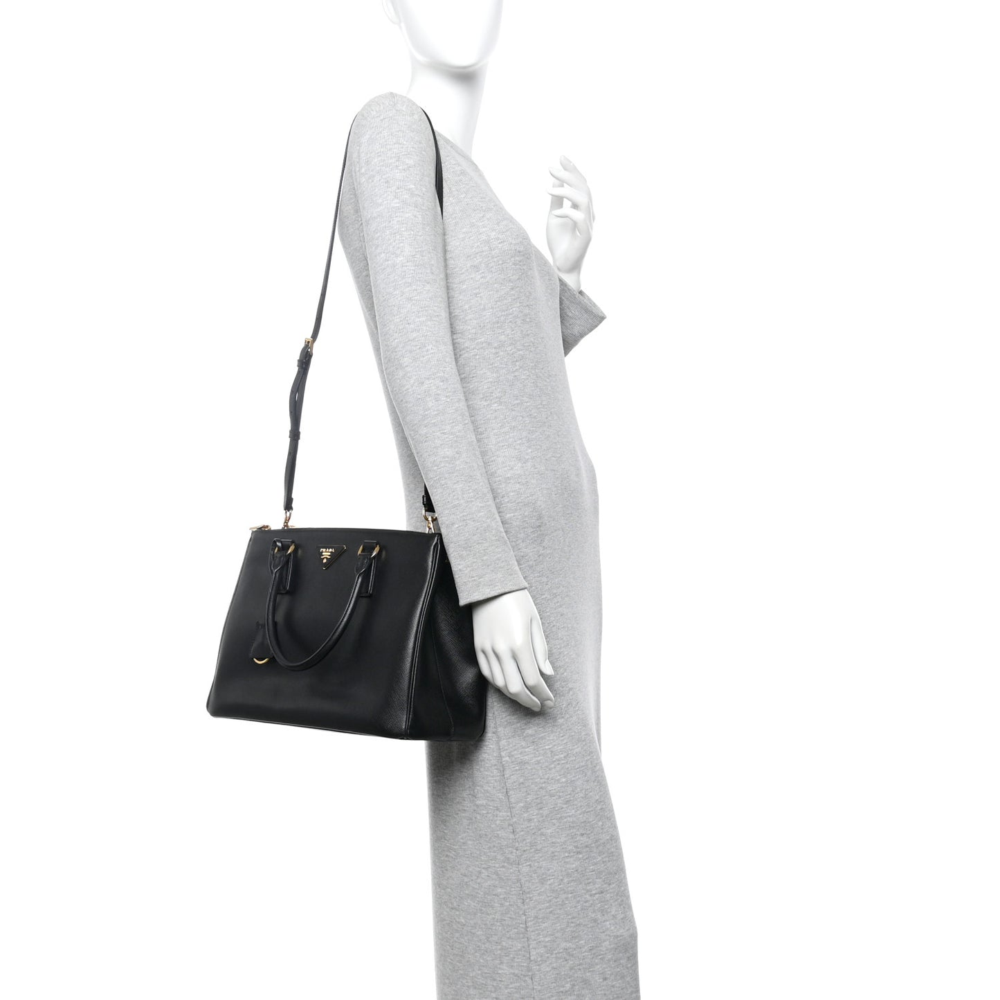 Saffiano Lux Large Galleria Double Zip Tote Black