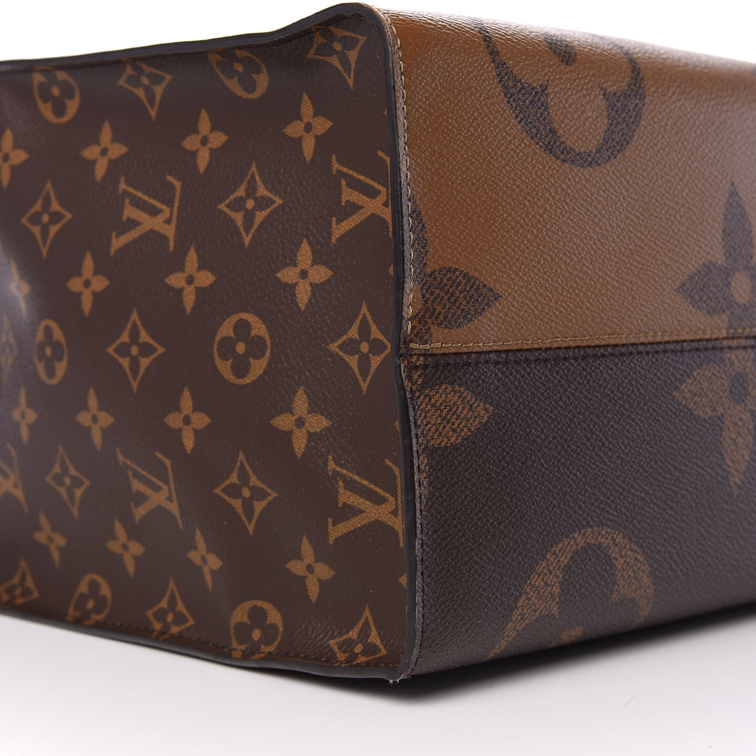 Louis Vuitton Reverse Monogram Giant Onthego GM 5 of 12