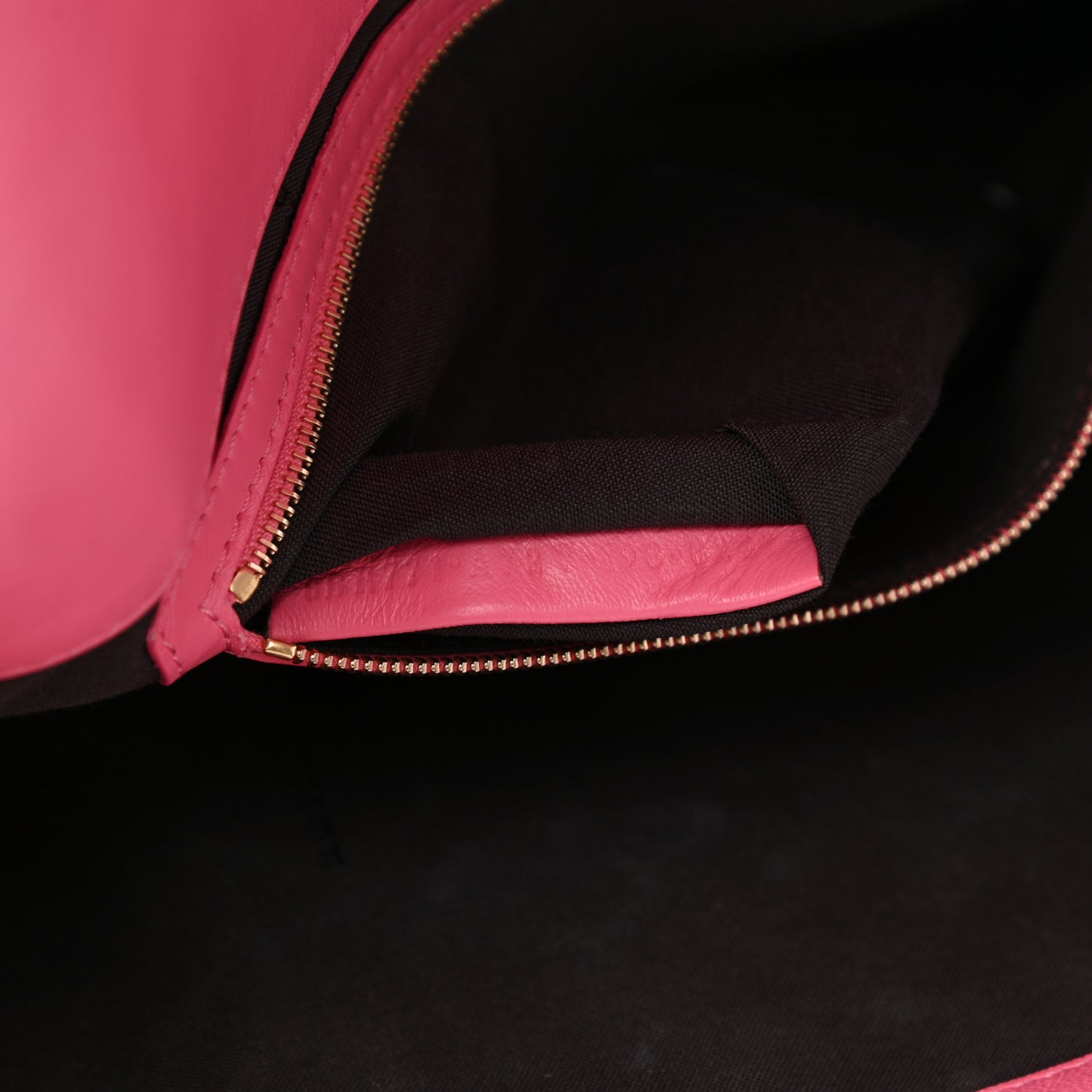 Nappa FF 1974 Embossed Baguette Rosa Fluo