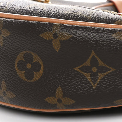 Louis Vuitton Monogram Loop 9 of 9