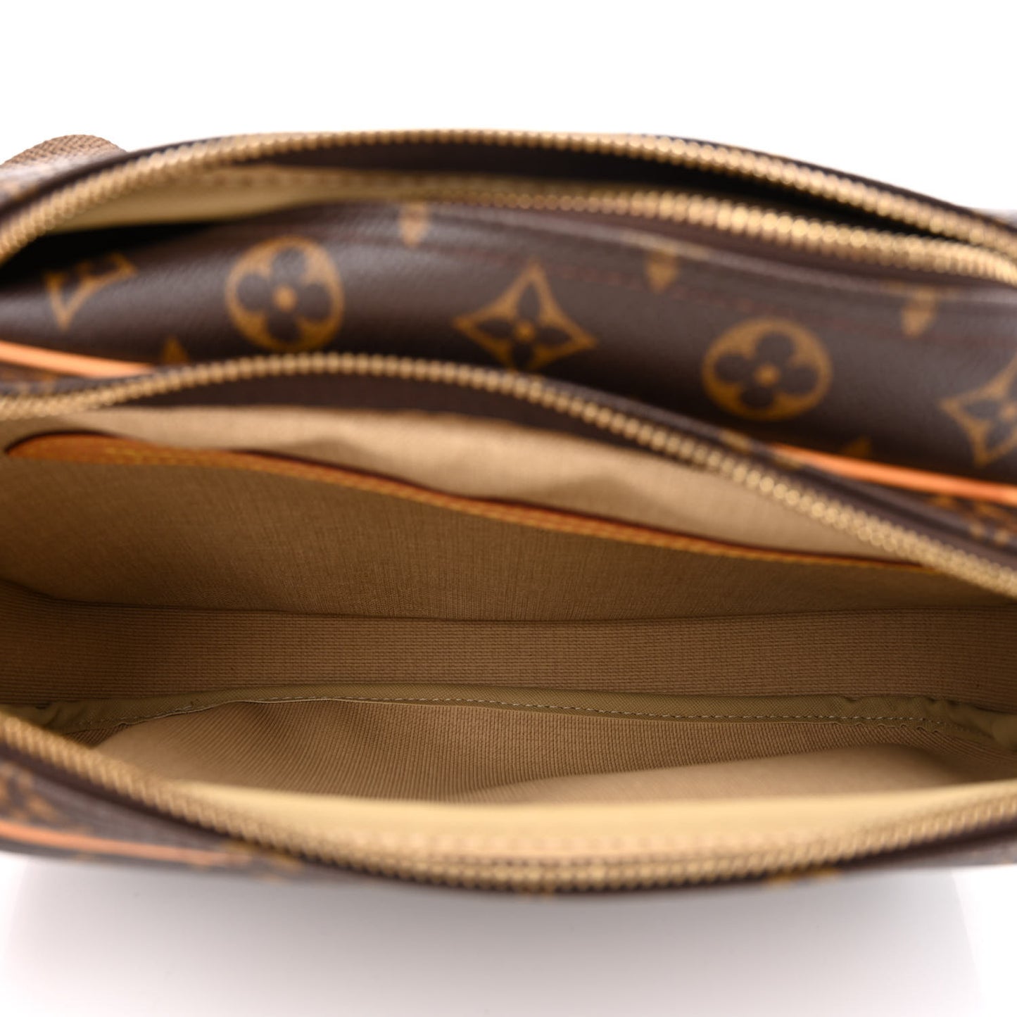 Monogram Reporter PM