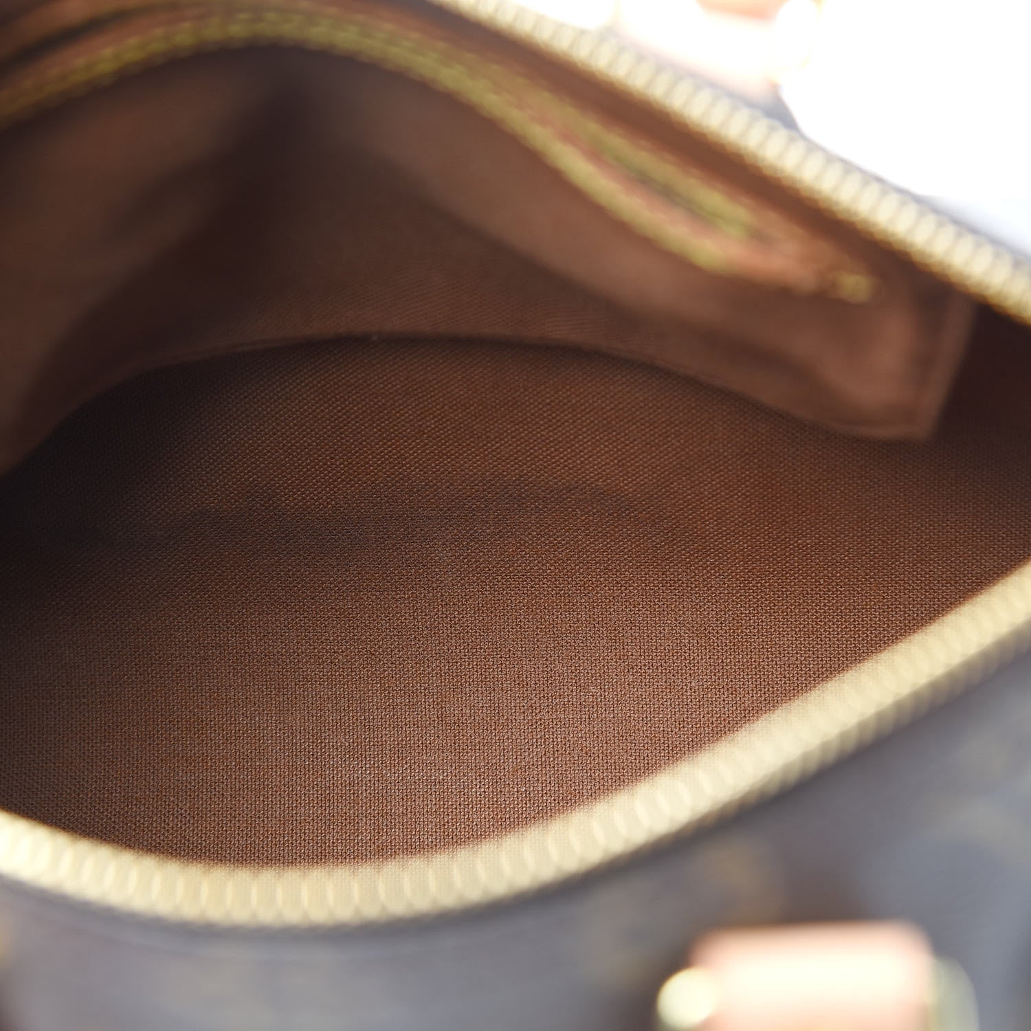 Louis Vuitton Monogram Speedy 25 12 of 13