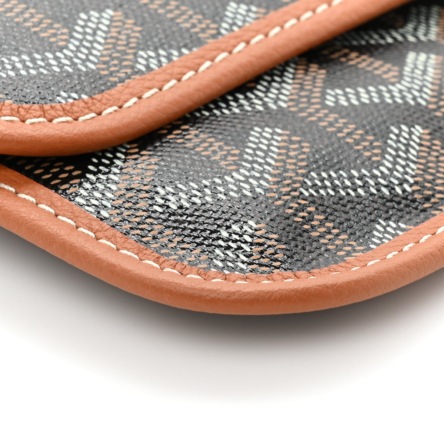Goyardine Pouch Black Gold