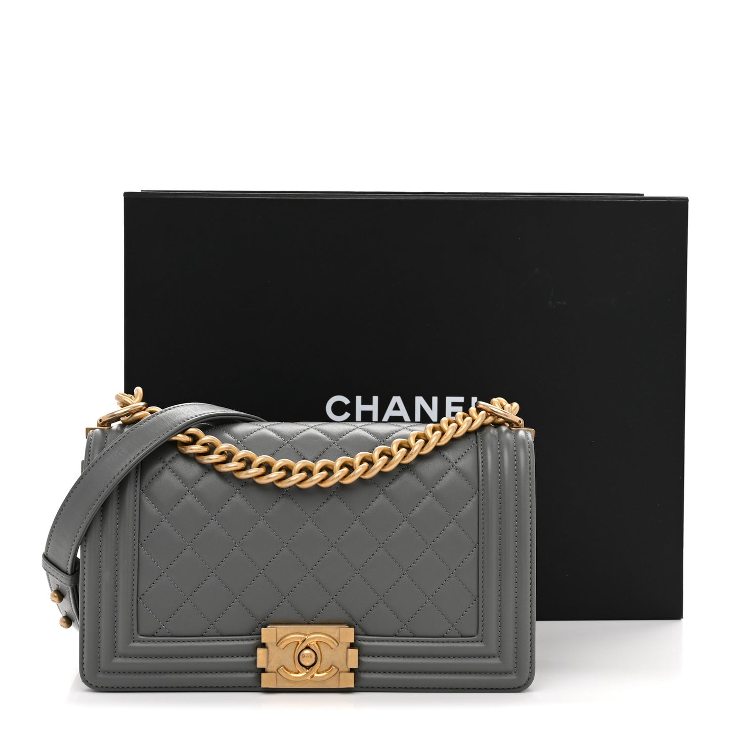 Lambskin Quilted Medium Boy Flap Grey
