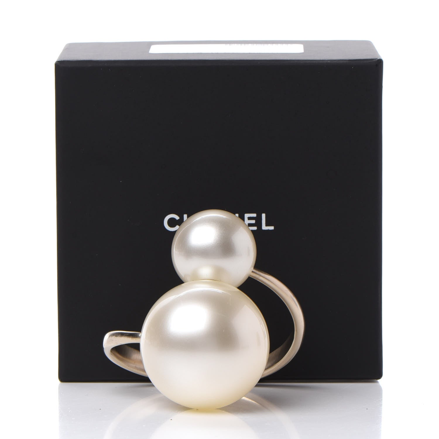 Chanel Double Pearl Cuff Gold 6 of 6