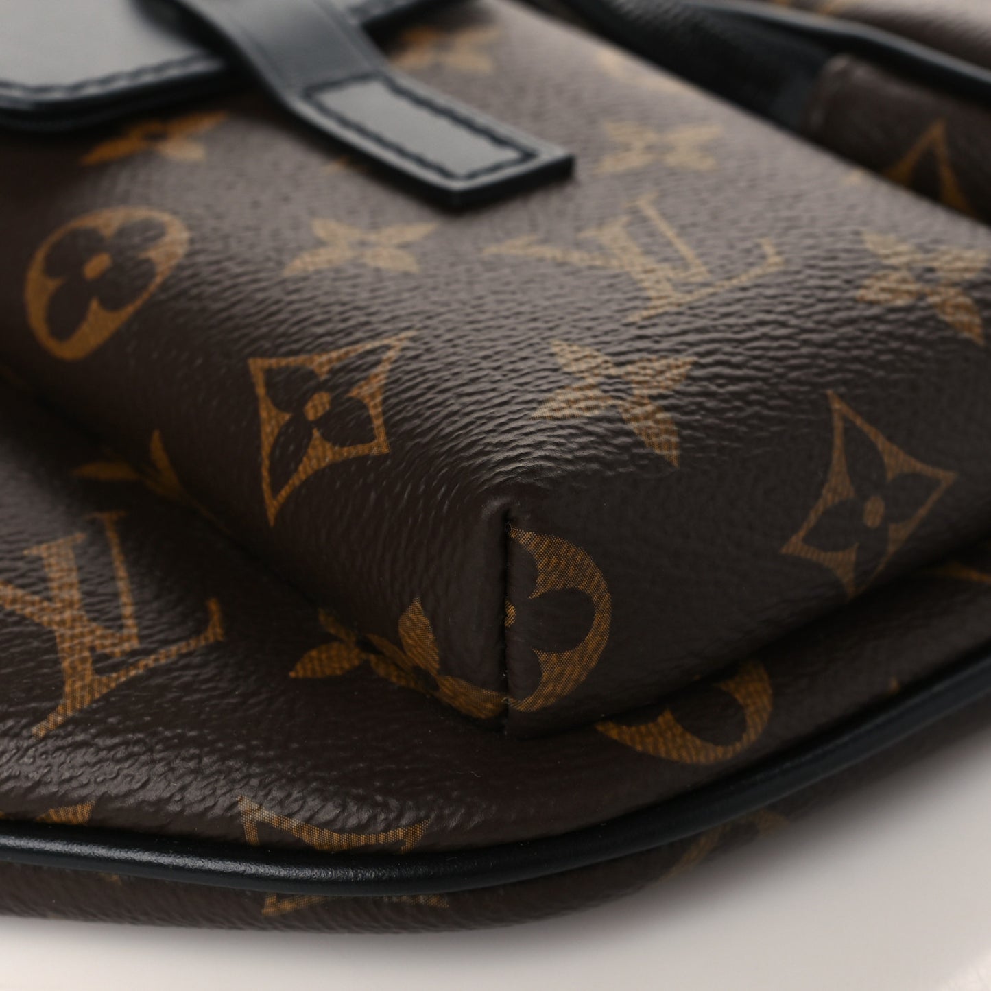 Monogram Macassar Christopher Bumbag