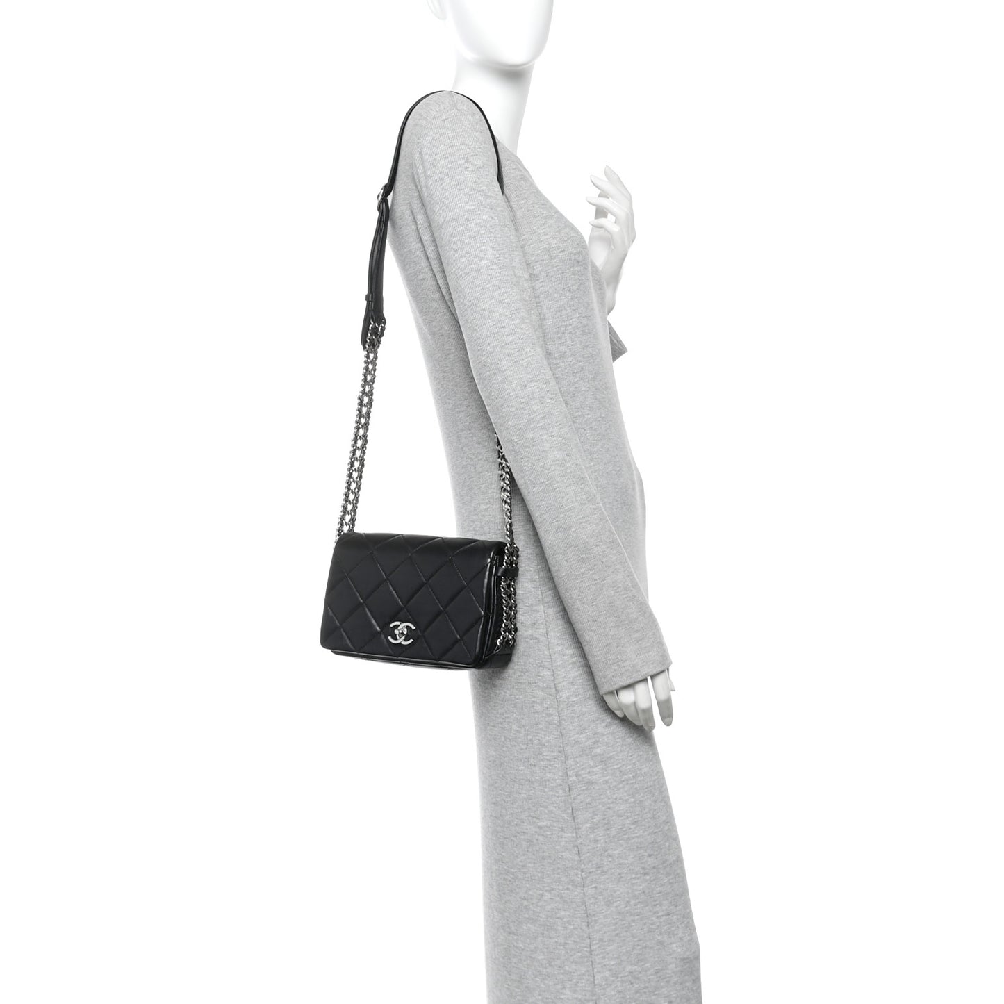 Lambskin Quilted Small Chain Rows Flap Black