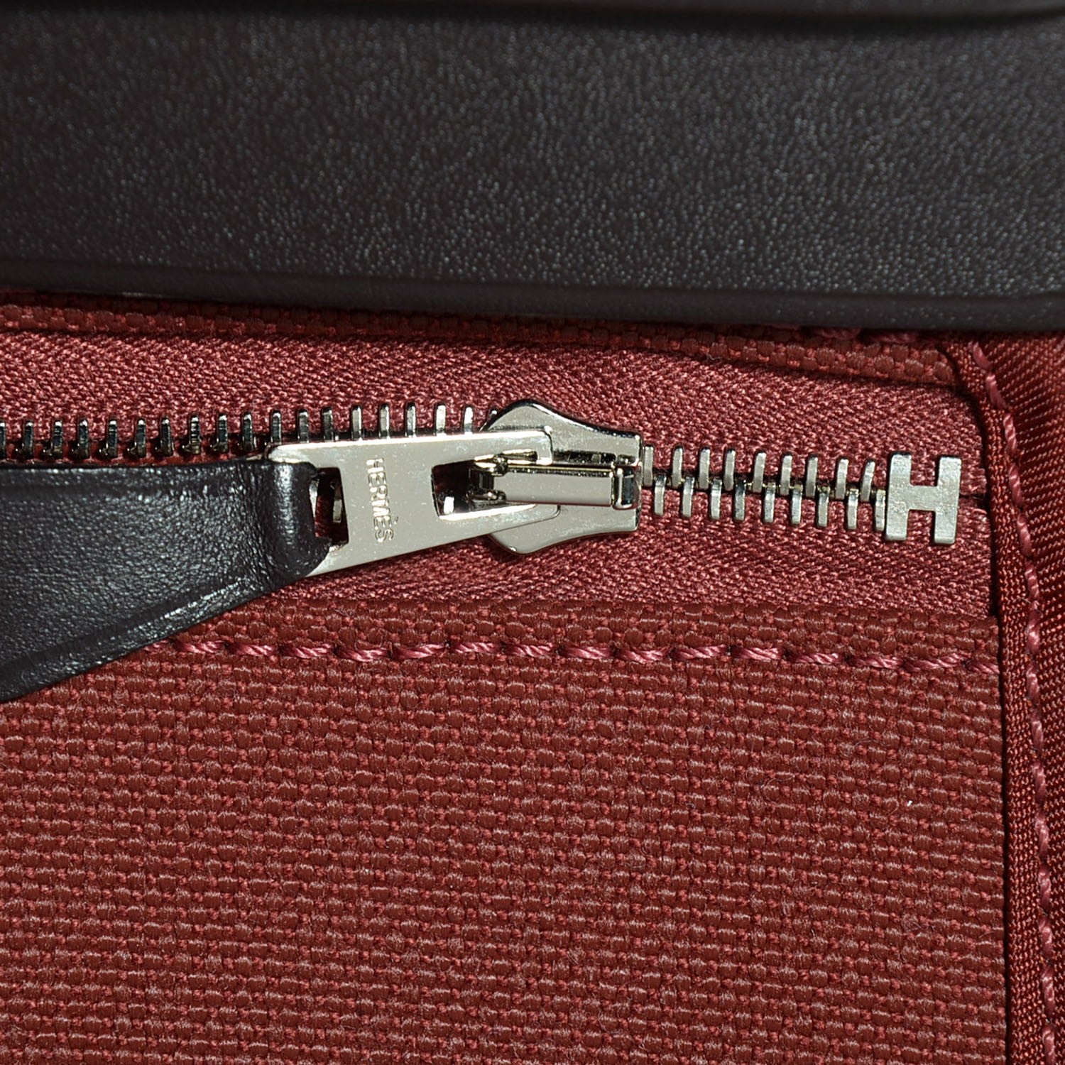 Hermes Toile Vache Hunter Herbag Zip 31 PM Rouge H Ebene 16 of 21