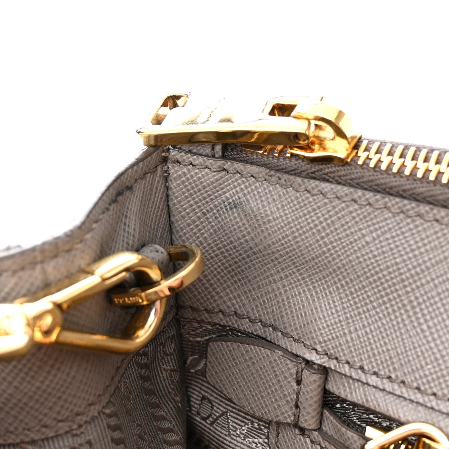 Saffiano Galleria Front Pocket Tote Argilla