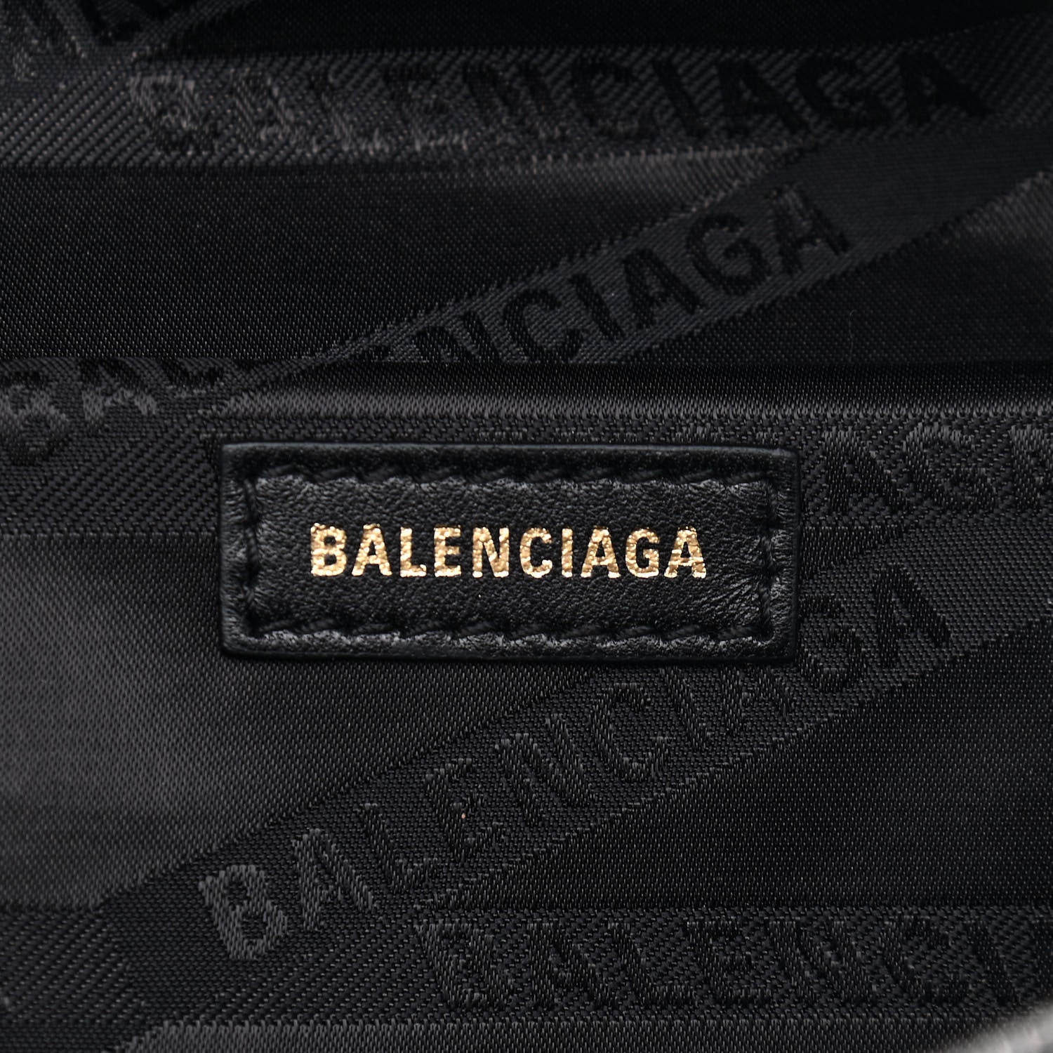 Balenciaga Agneau Arena Graffiti All Over XXS Souvenir Belt Bag Black White 5 of 8