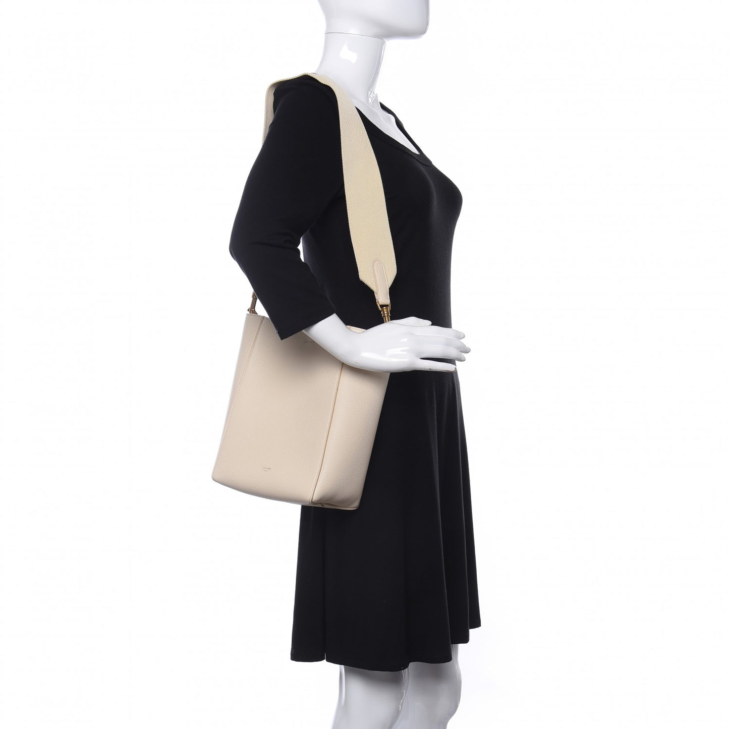 Soft Grained Calfskin Small Sangle Bucket Bag Vanilla