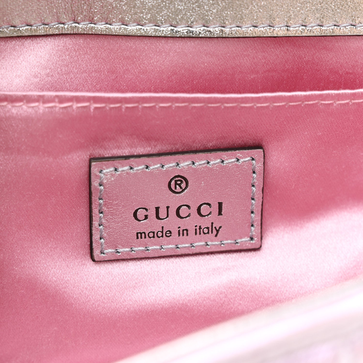 Gucci Iridescent Nappa Vertical Matelasse Medium Maxi Horsebit Chain Shoulder Bag Escape Pink 6 of 10