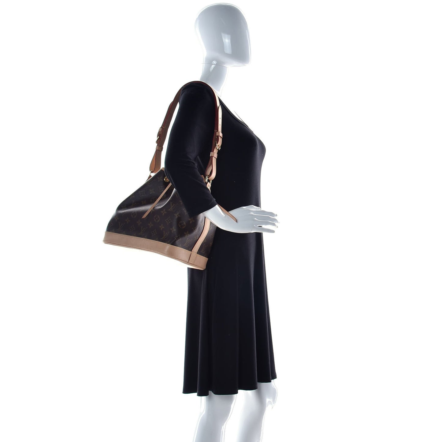 Monogram Petit Noe NM