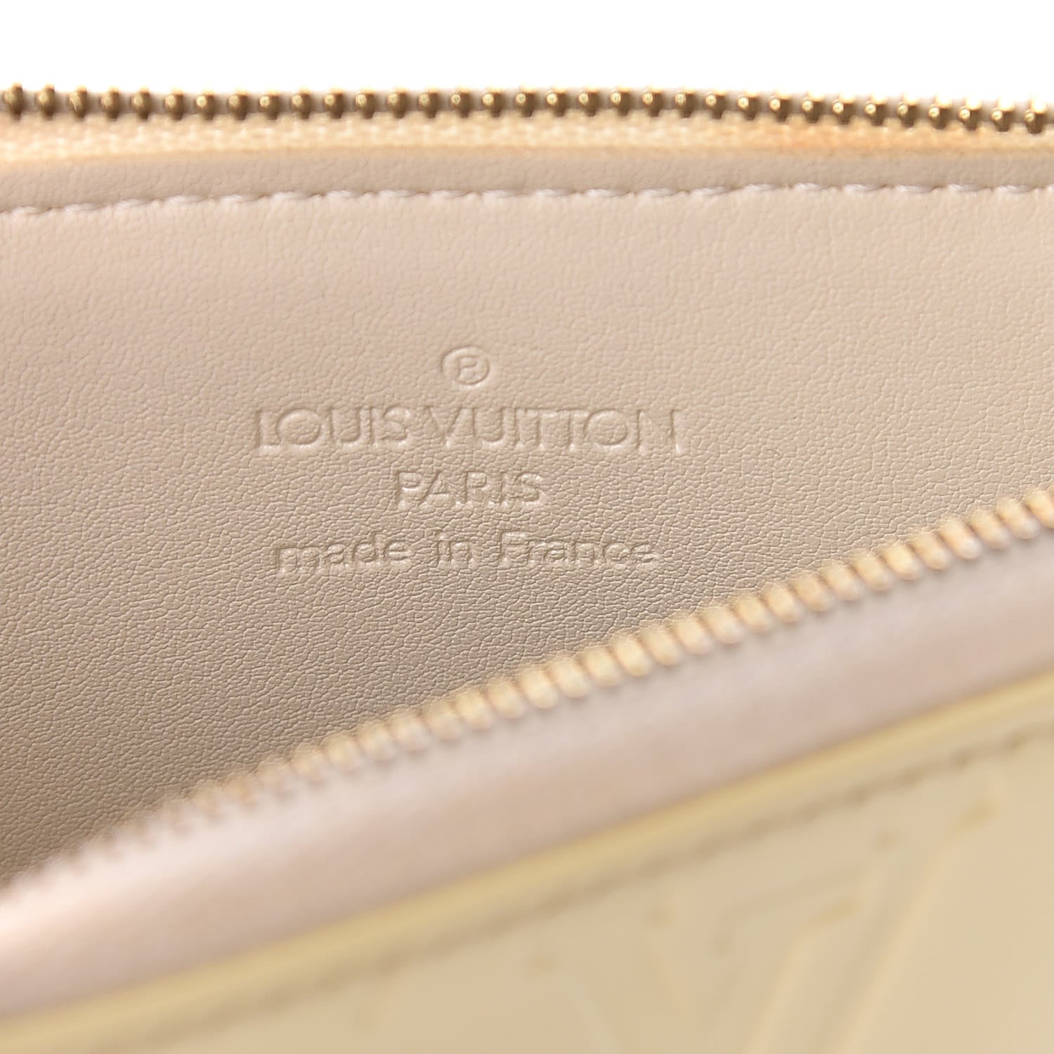 Louis Vuitton Vernis Lexington Pochette Perle 6 of 9