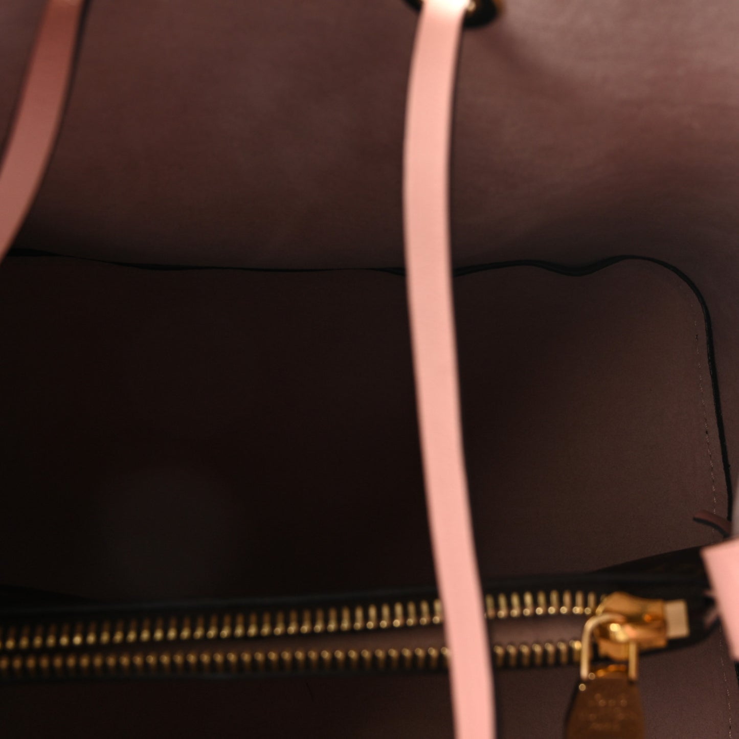 Monogram Neonoe MM Rose Poudre