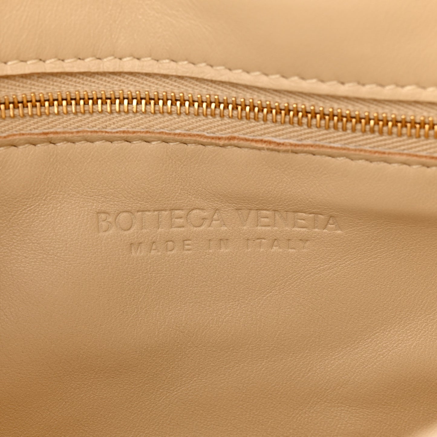 Grained Calfskin Maxi Intrecciato Cassette Crossbody Bag Porridge