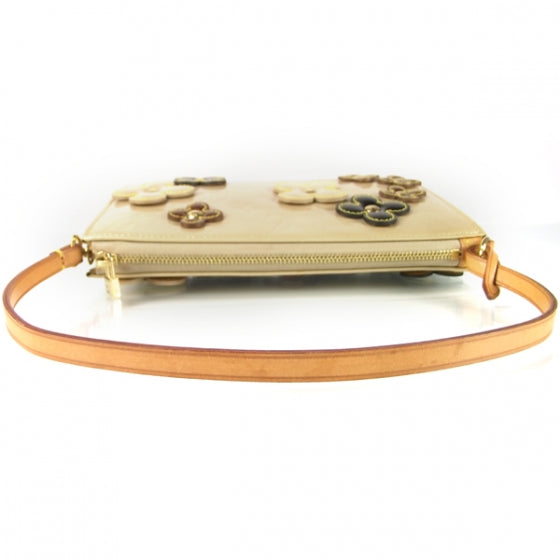 Louis Vuitton Vernis Lexington Fleurs Pochette Beige 4 of 8
