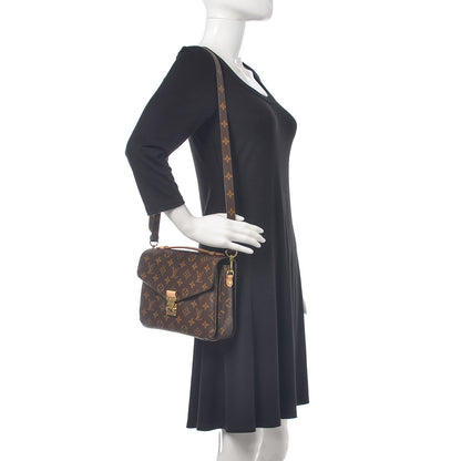 Louis Vuitton Monogram Pochette Metis 3 of 9