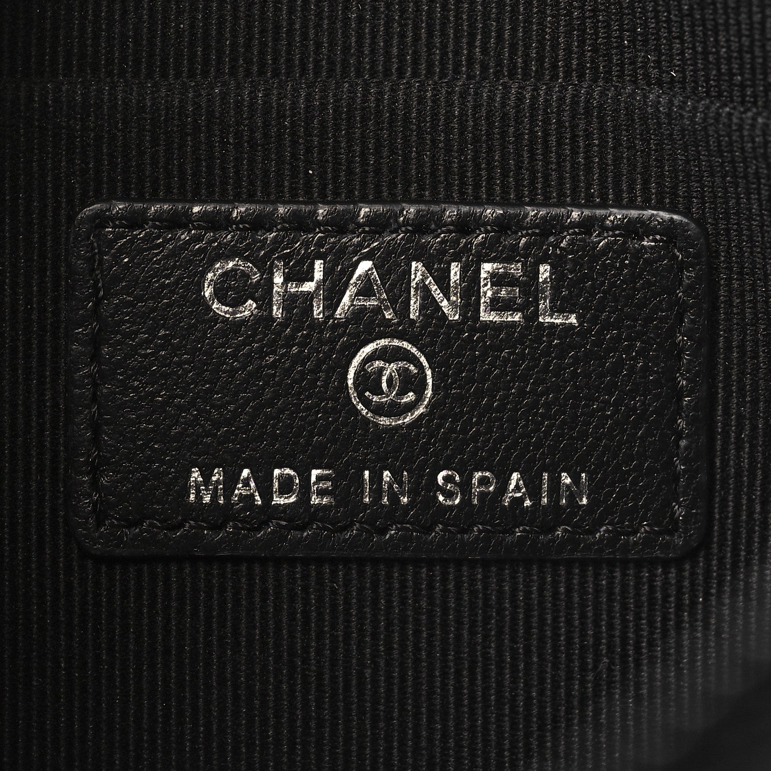 Chanel Lambskin Quilted Cosmetic Case So Black 6 of 8
