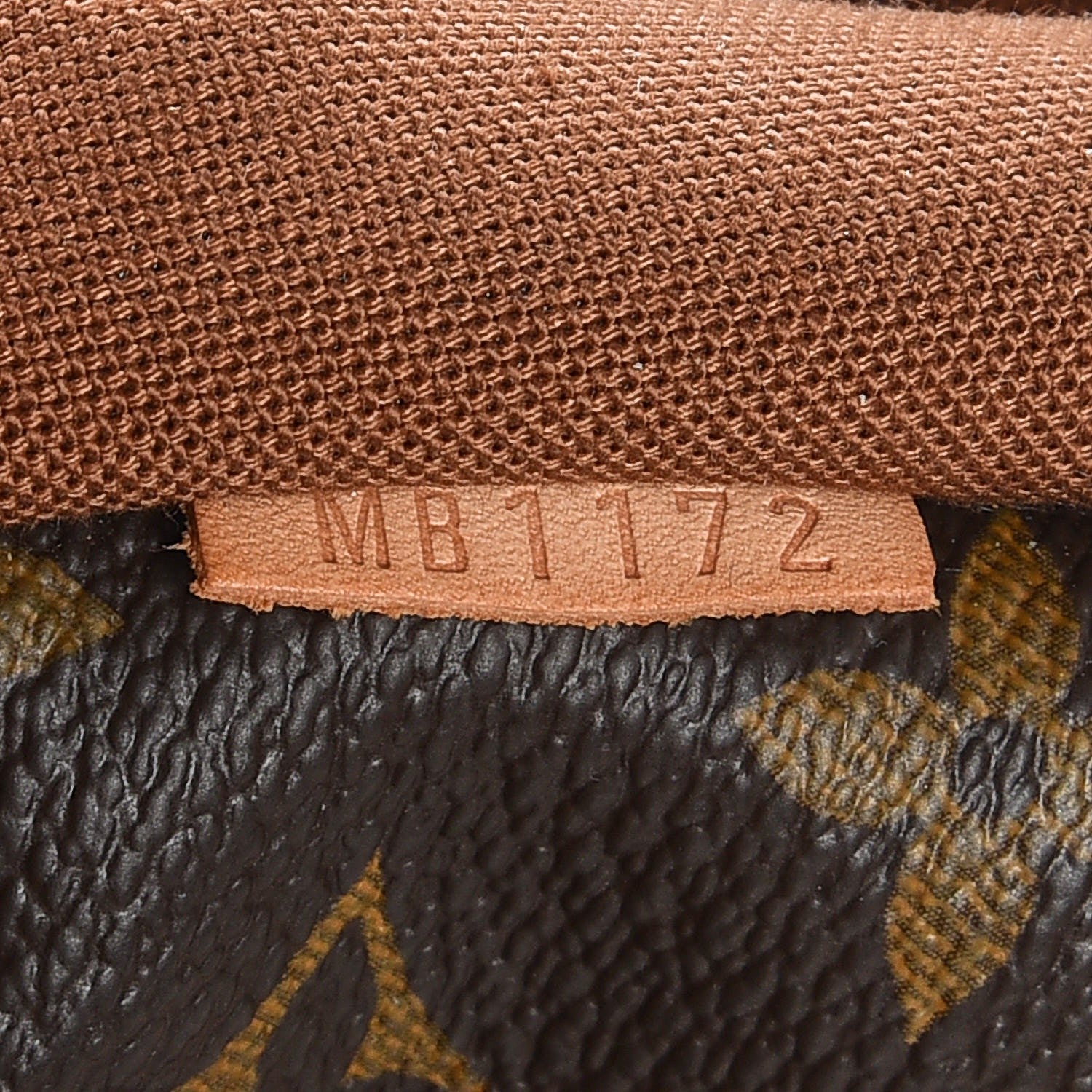 Louis Vuitton Monogram Totally MM 13 of 13