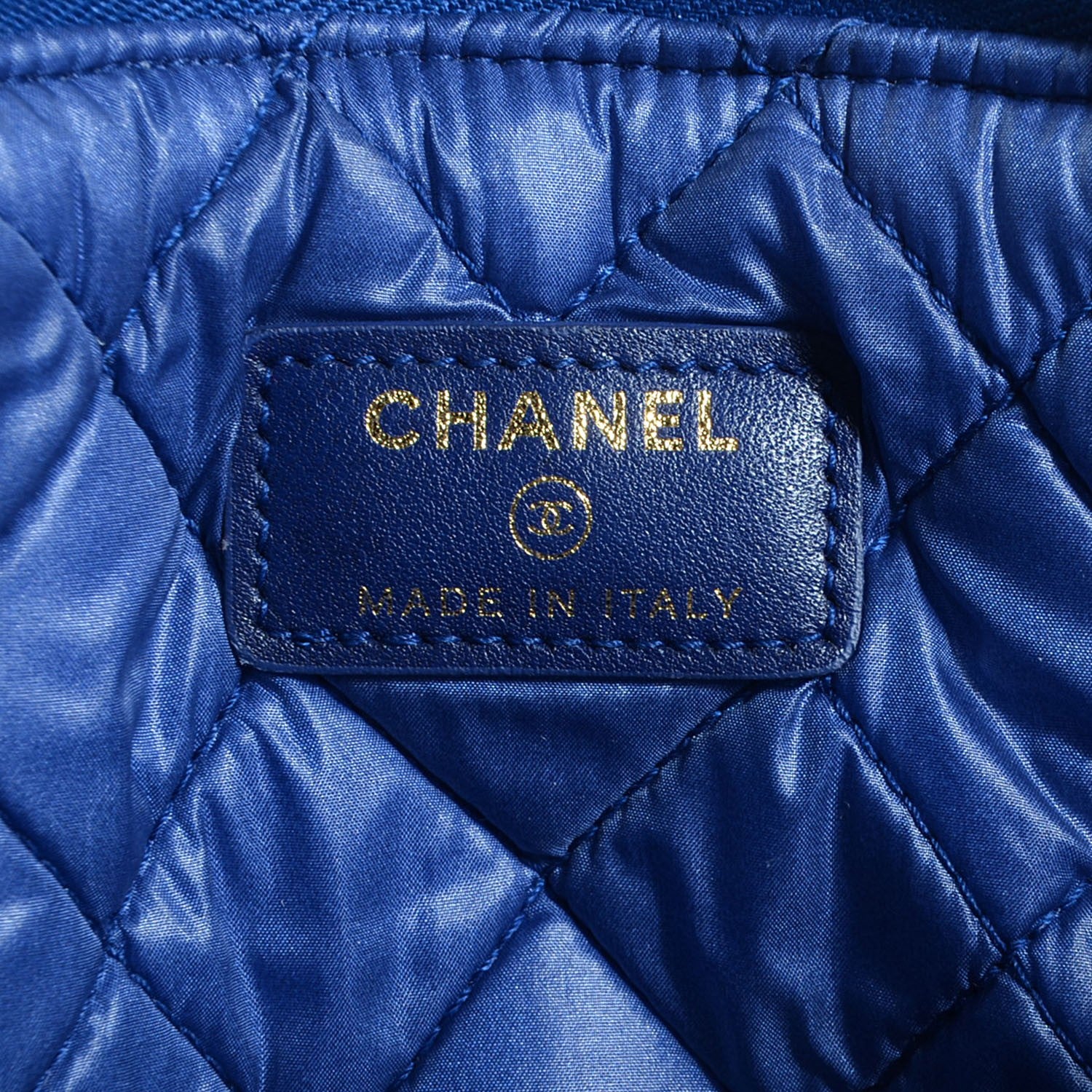 Chanel Velvet Quilted Medium Cosmetic Case Blue 7 of 7