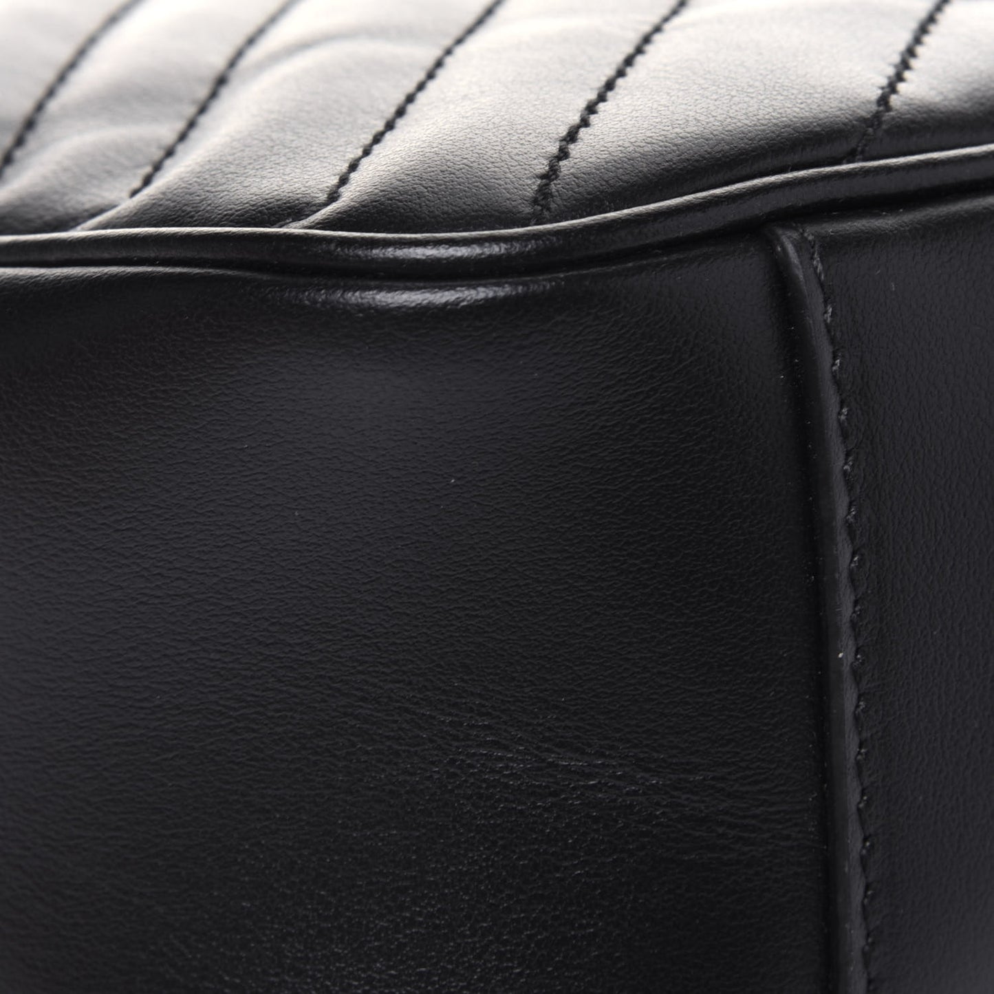 Calfskin Matelasse Small GG Marmont Shoulder Bag Black