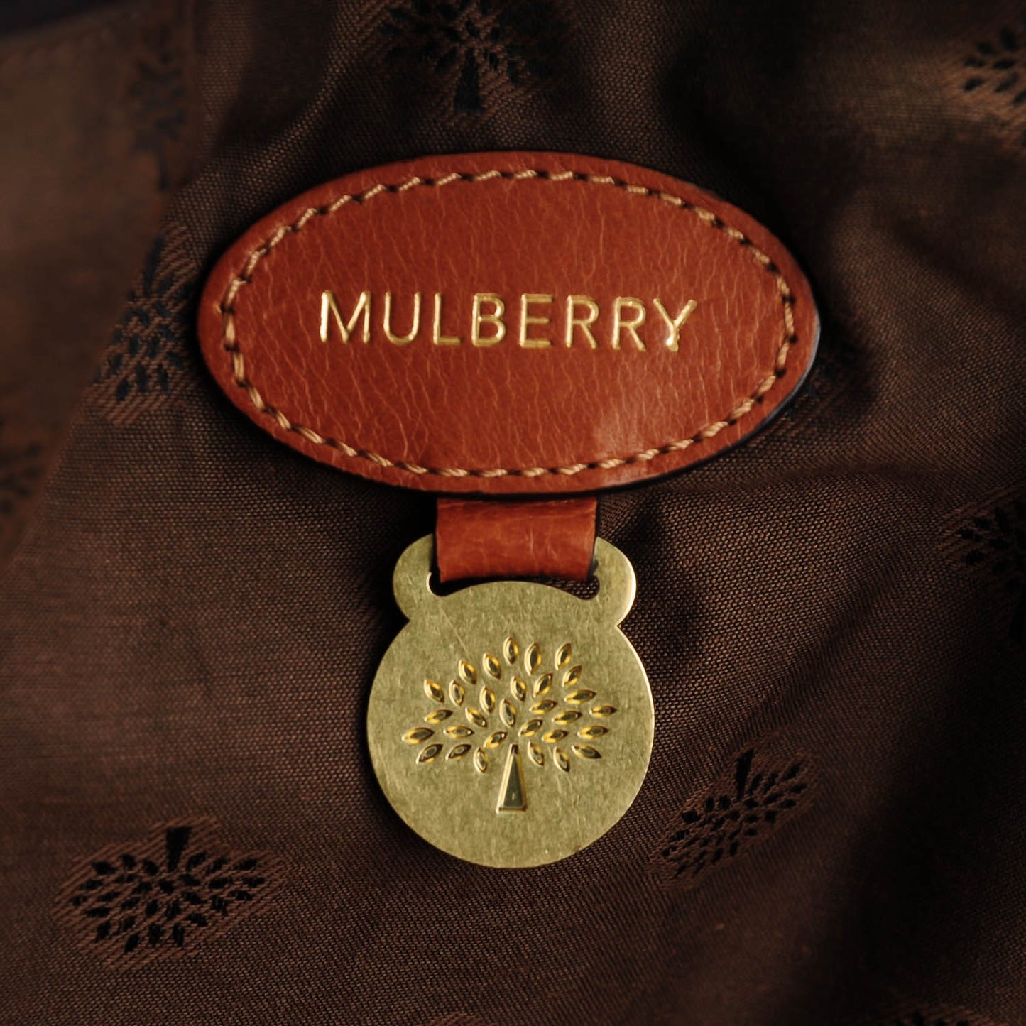 Soft Buffalo Oversized Alexa Oak