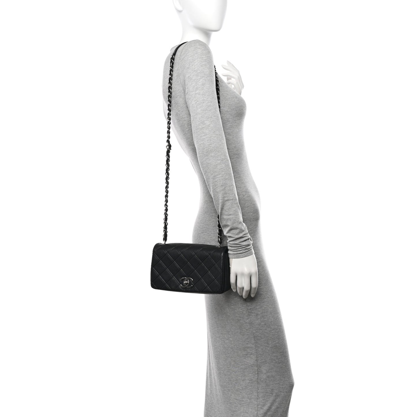 Calfskin Diamond Embossed Small New Chic Flap Black