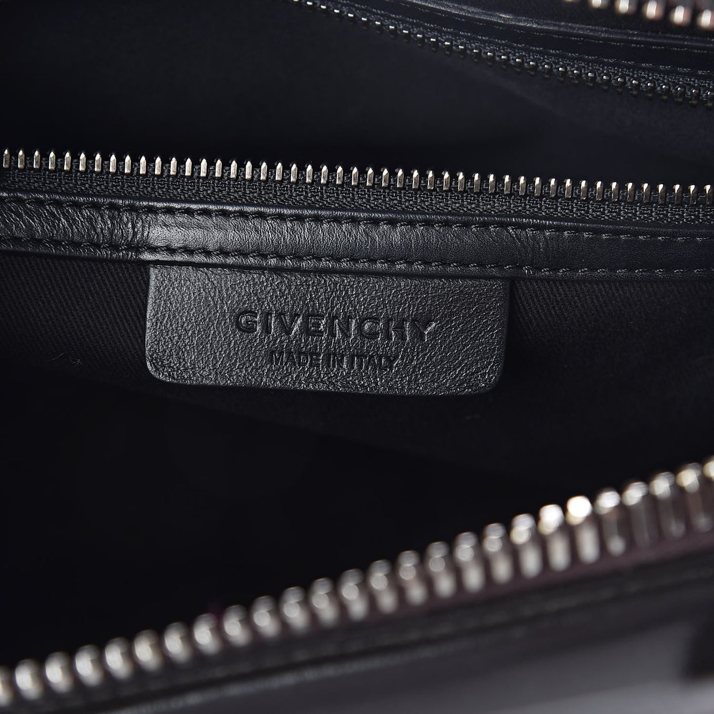 Shiny Lord Calfskin Medium Antigona Dark Brown