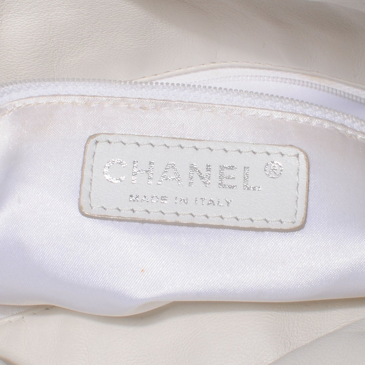 Chanel Lambskin New Lock Flap White 6 of 8