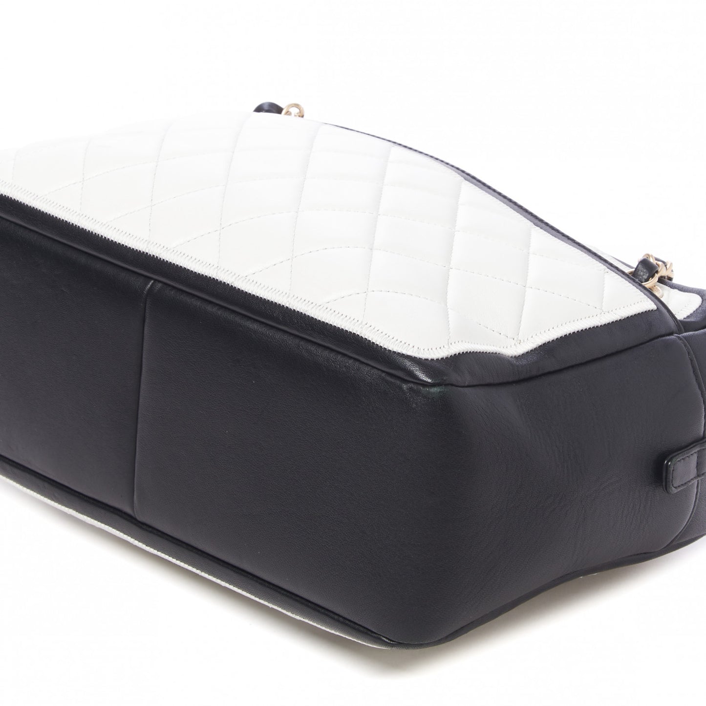 Lambskin Quilted Graphic Camera Case White Black