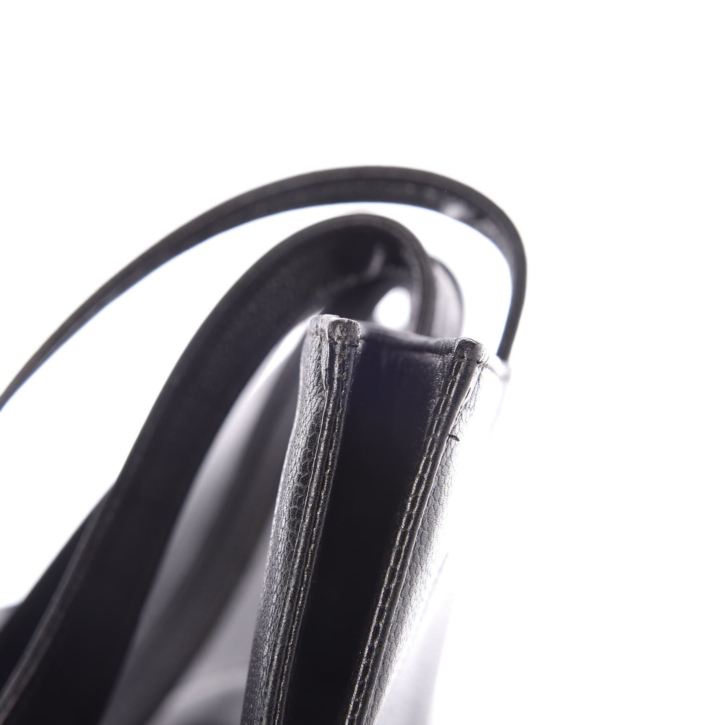 Caviar CC Tote Black