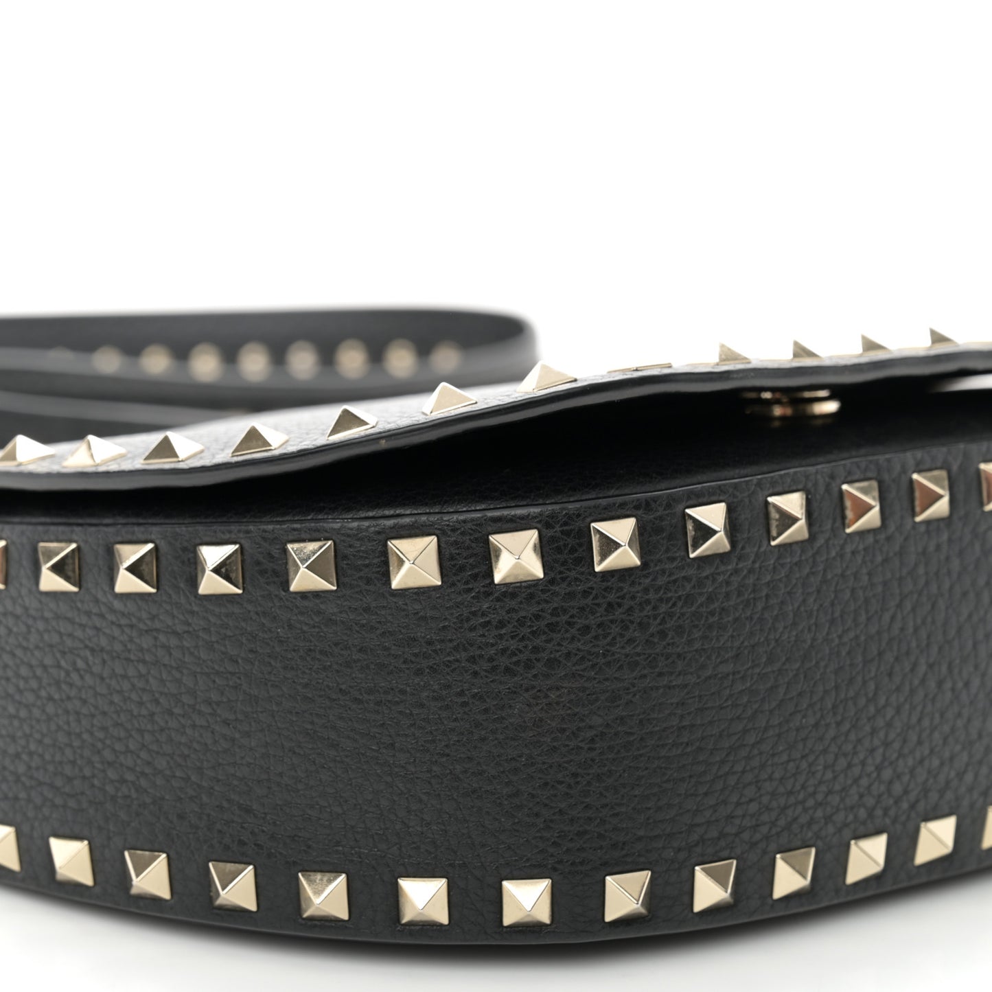 Grained Calfskin Rockstud Saddle Bag Black