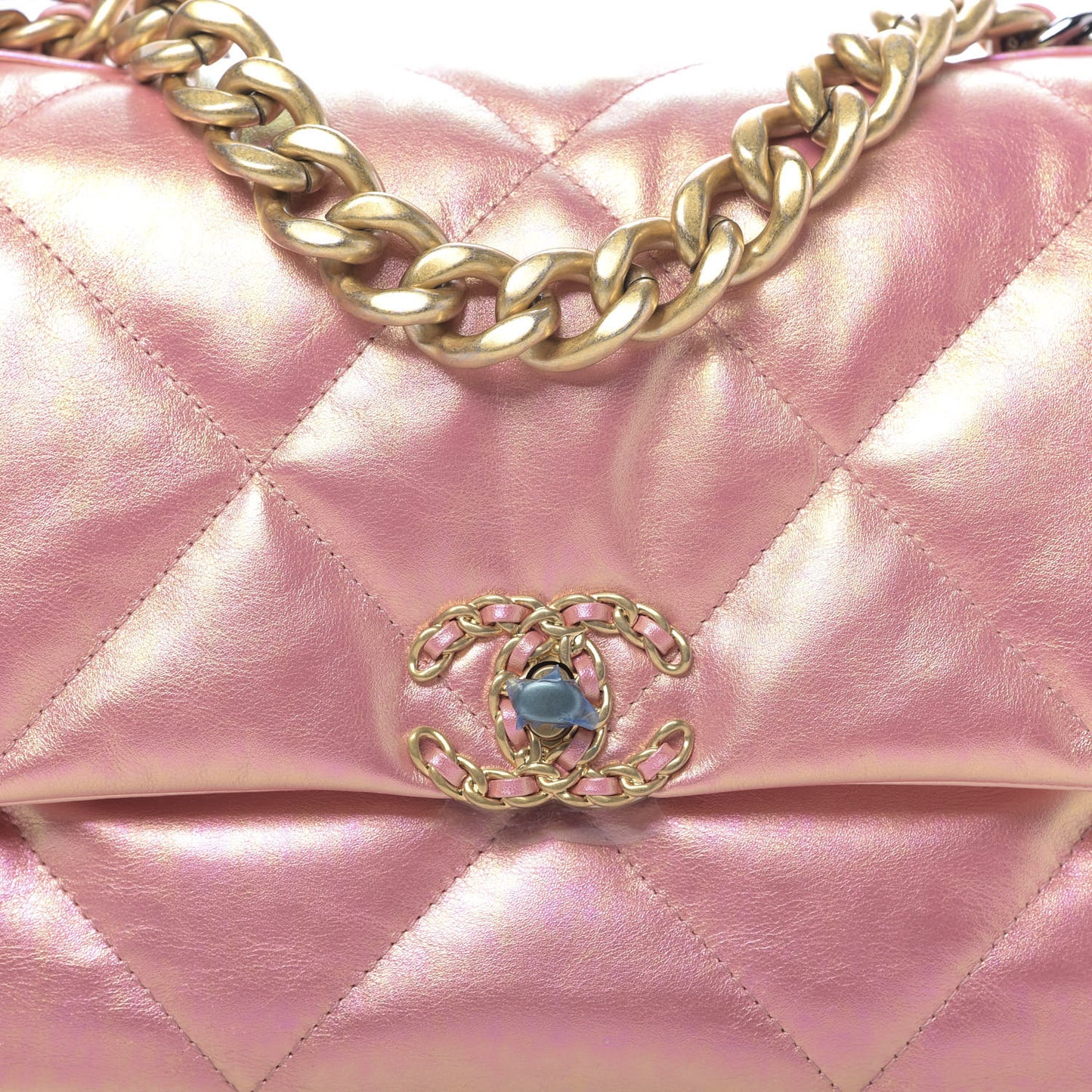Iridescent Calfskin Quilted Large 19 Flap Pink