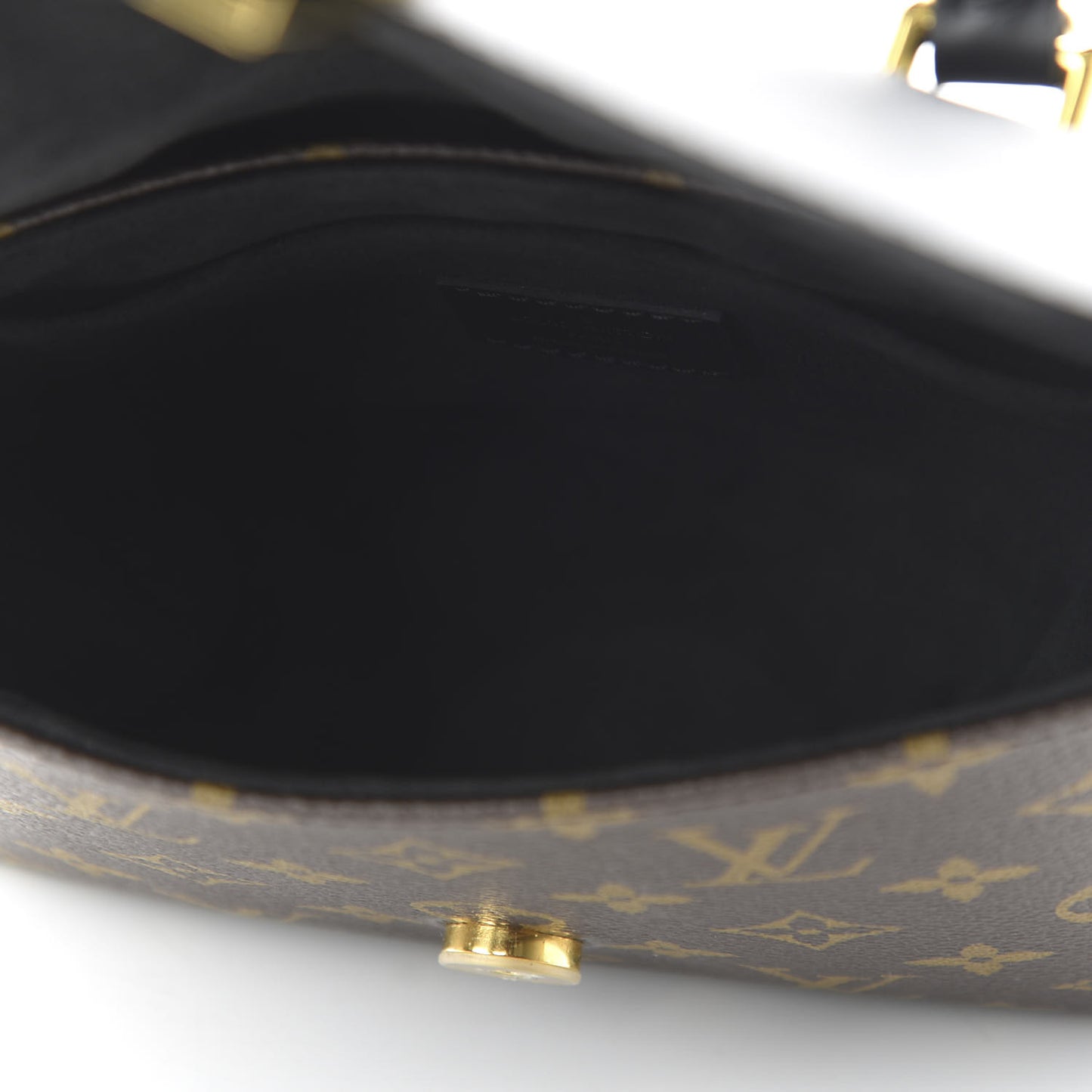 Monogram Locky BB Black
