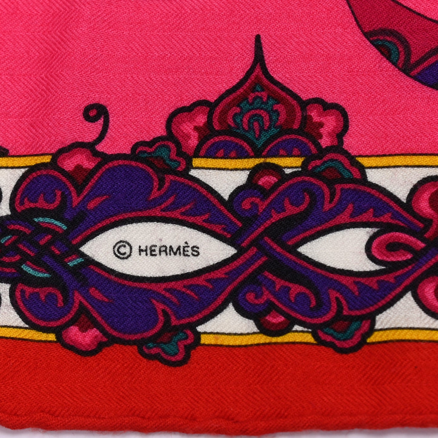 Cashmere Silk Lettres D'Erevan Shawl 140