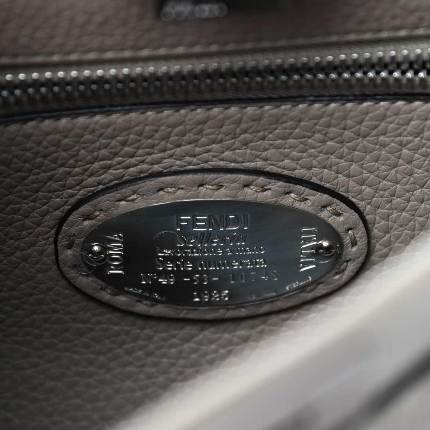 Cuoio Romano Selleria Medium Peekaboo Iconic Satchel Corda