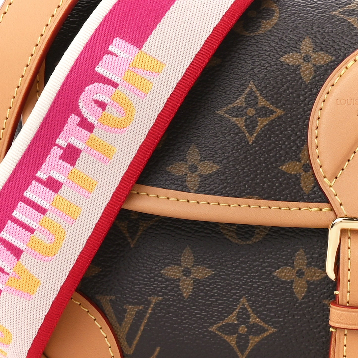 Monogram Diane Fuchsia