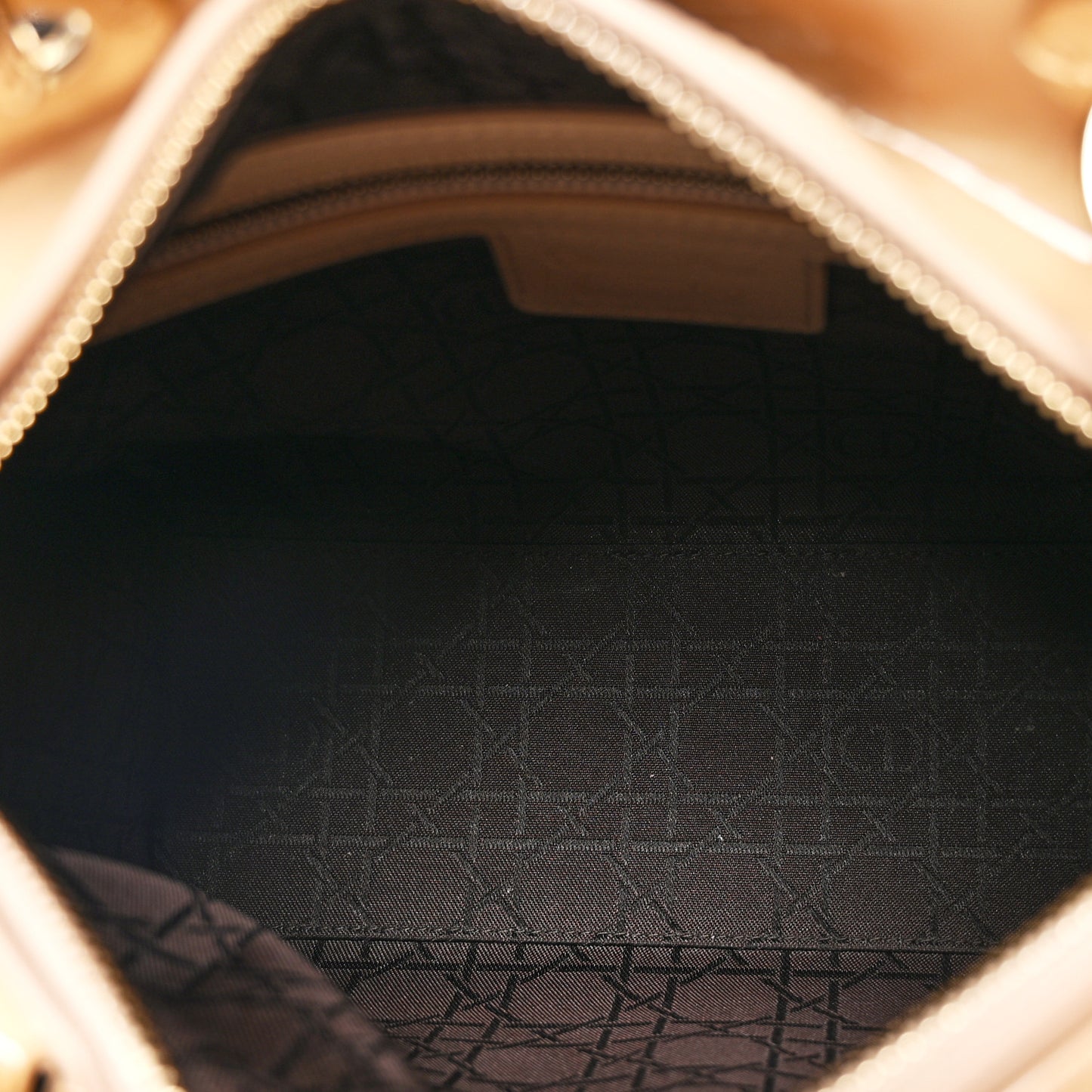 Patent Cannage Medium Lady Dior Beige
