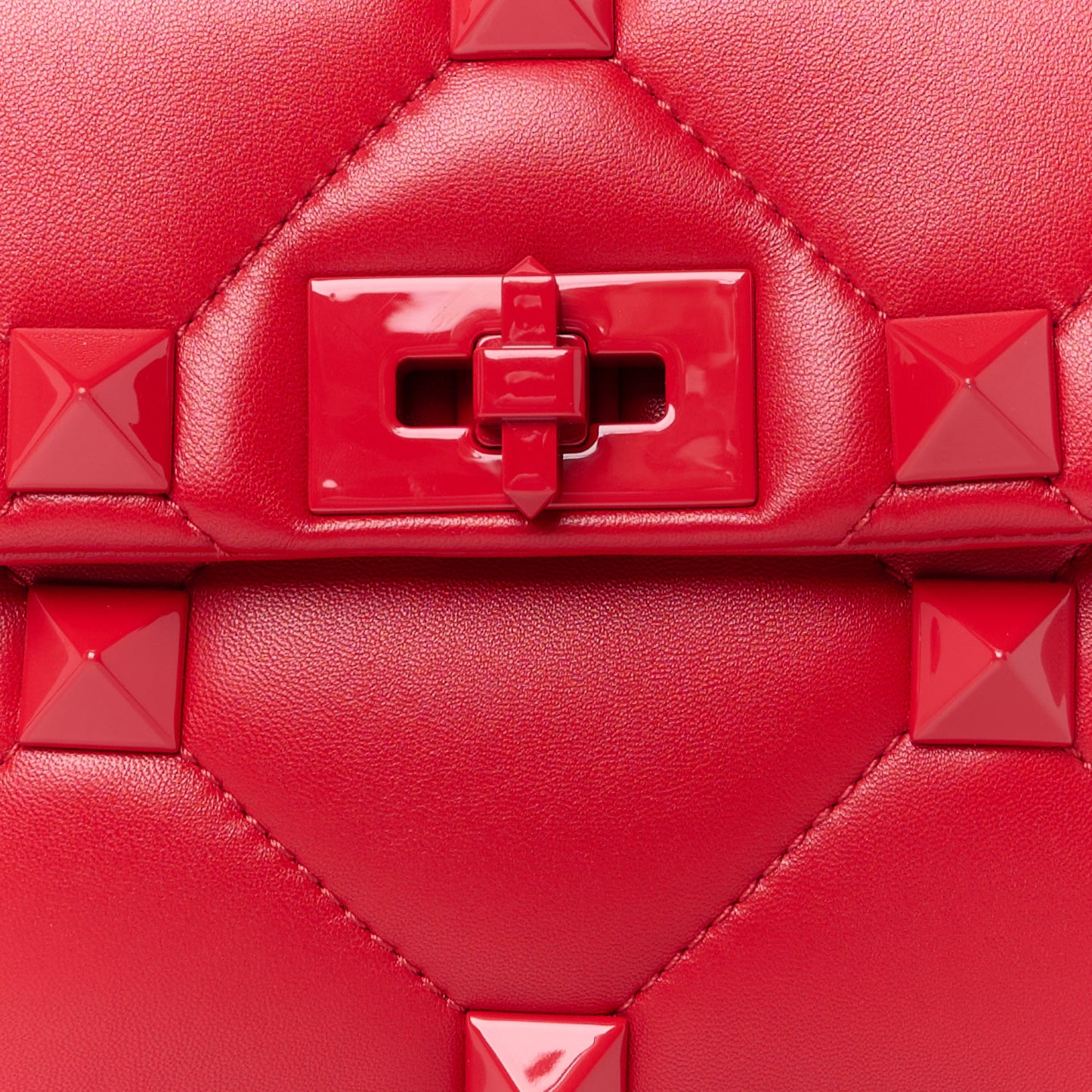 Nappa Enamel Monochrome Medium Roman Stud Shoulder Bag Rouge Pur