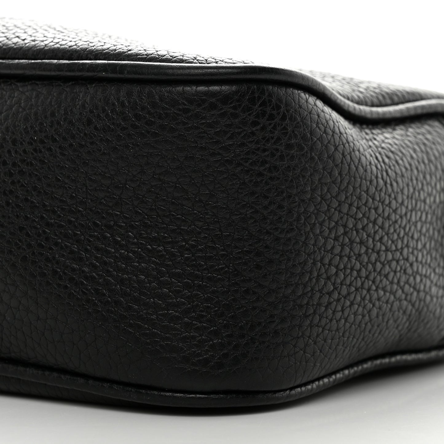 Pebbled Calfskin Small Soho Disco Bag Black