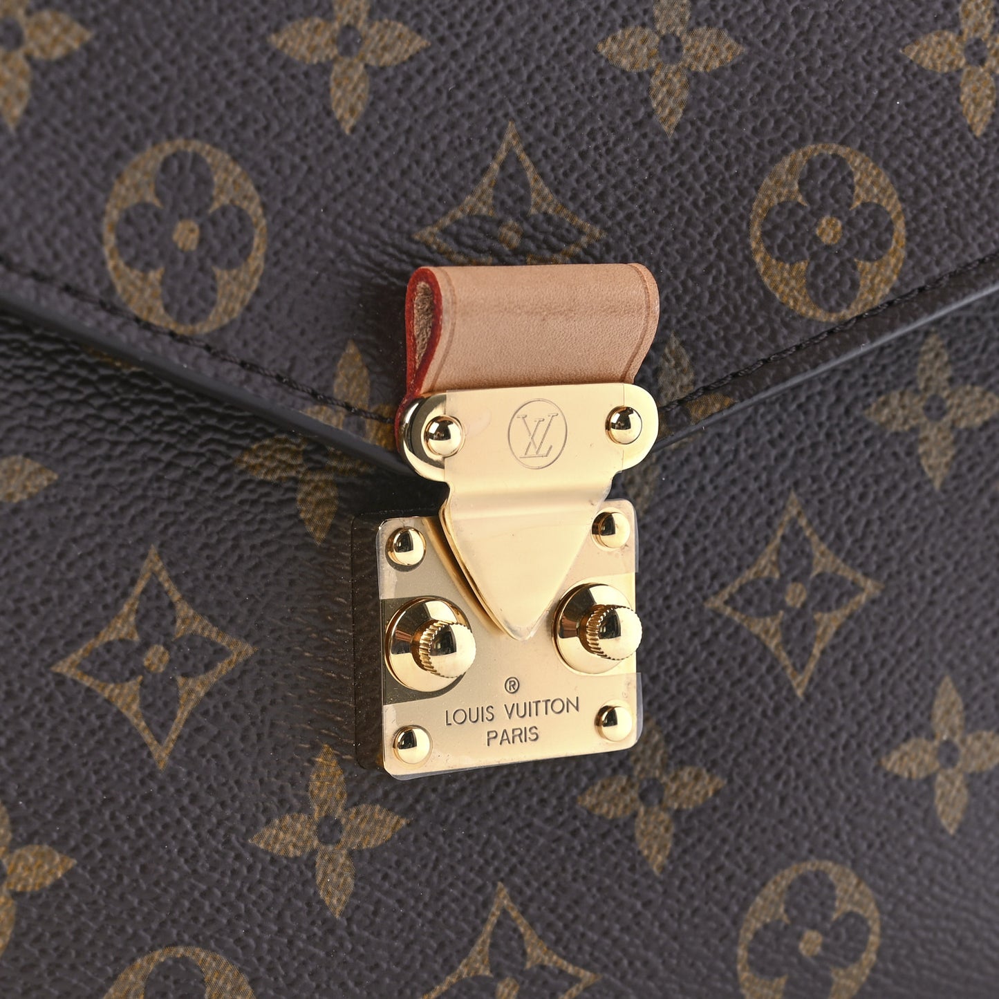 Monogram Pochette Metis