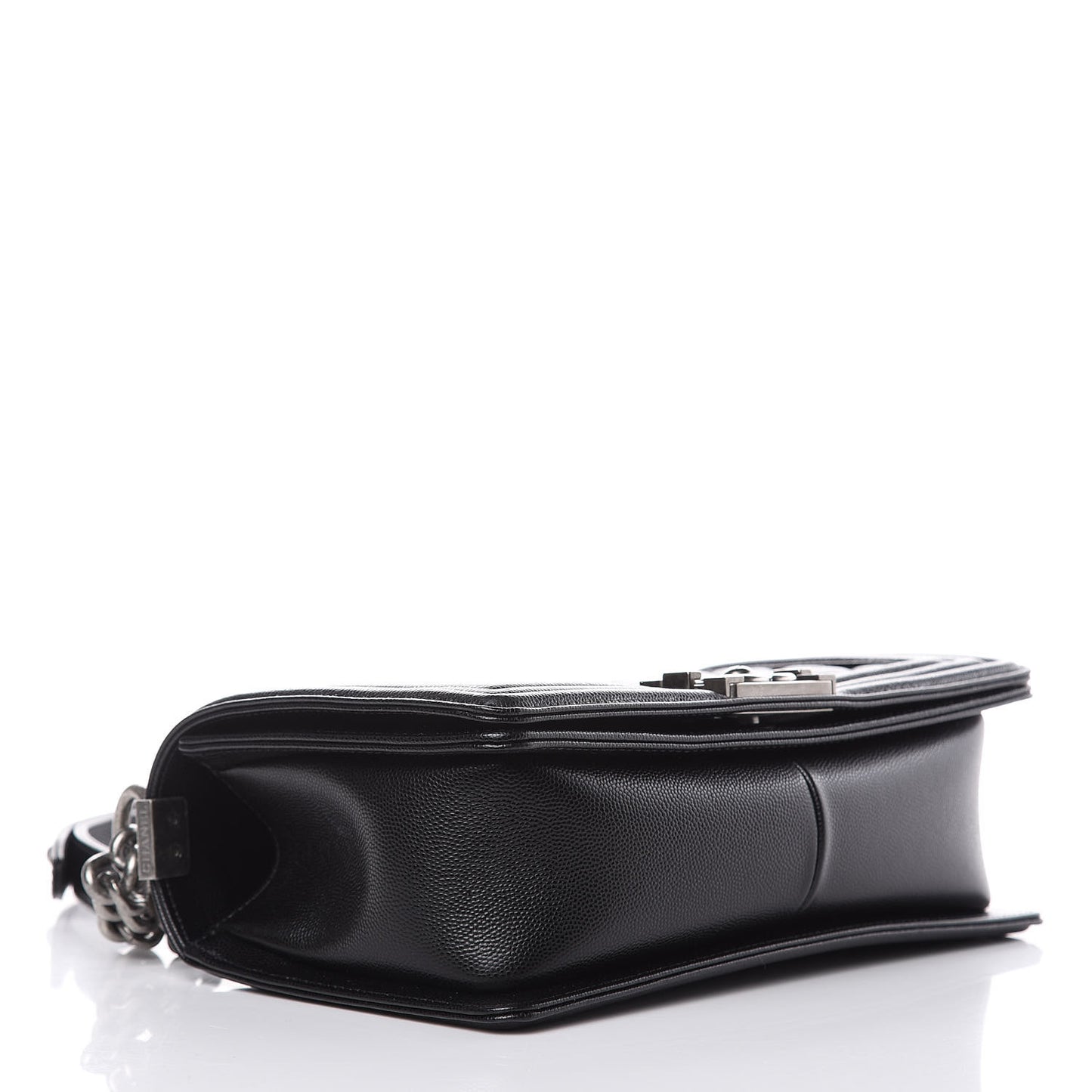 Caviar Quilted Medium Boy Flap Black