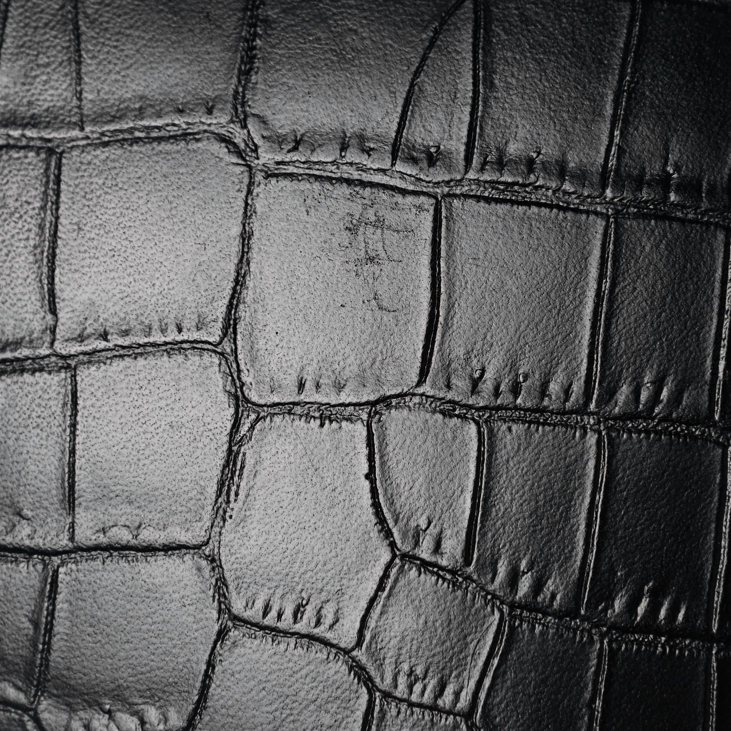 Saint Laurent Calfskin Crocodile Embossed Monogram Love Box Bag Black 12 of 12