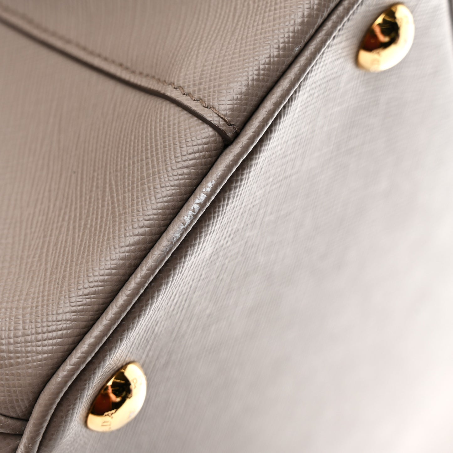Saffiano Small Galleria Double Zip Tote Argilla