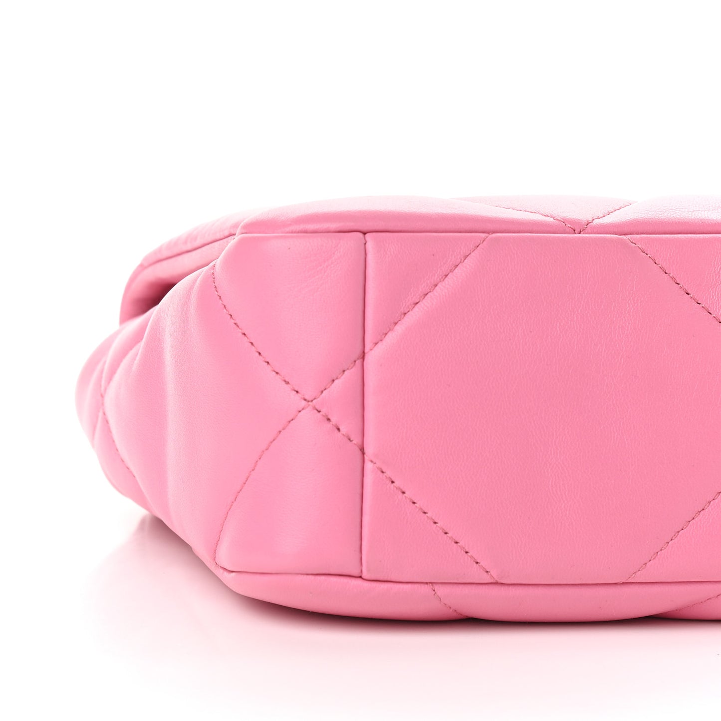 Lambskin Quilted Medium Chanel 19 Flap Pink