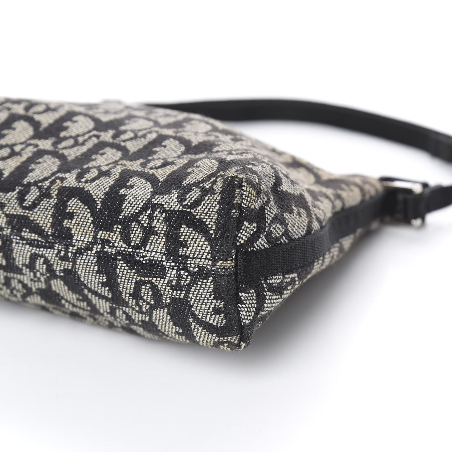 Monogram Shoulder Bag Pochette Black