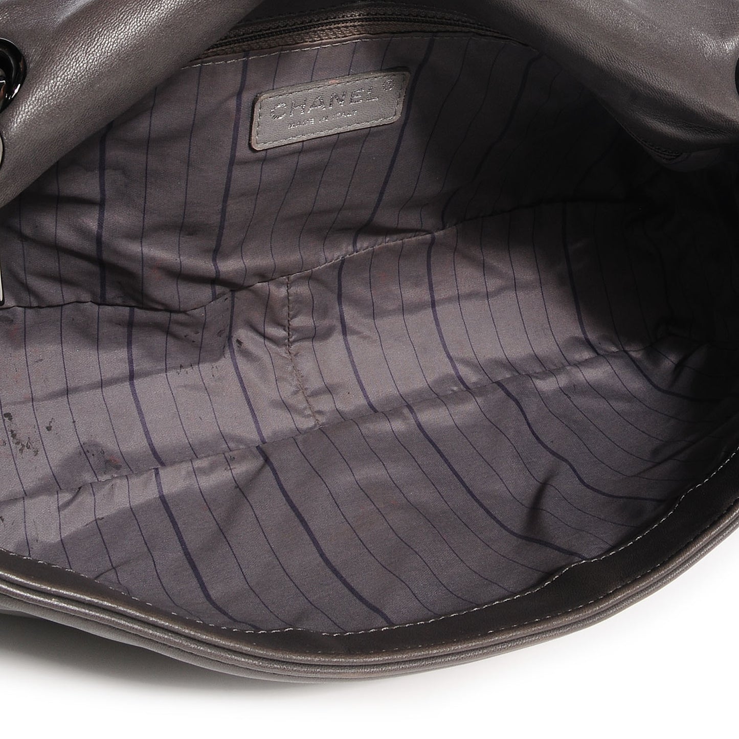 Lambskin Studded CC East West Flap Grey